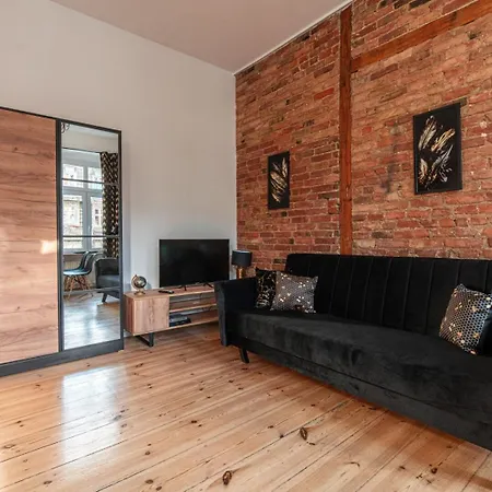 Apartly - Z Dusza Kamienicy 슈체친