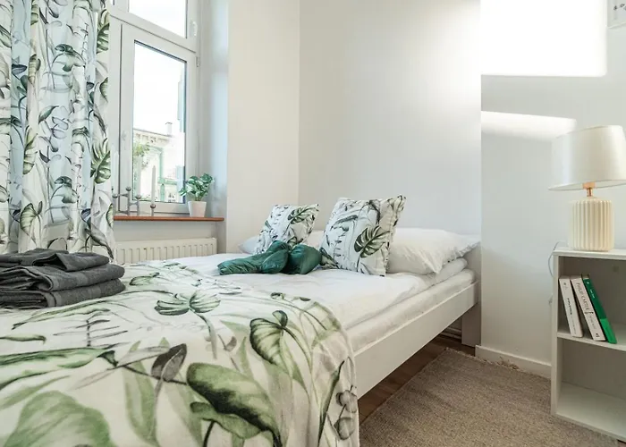 Apartly - Z Dusza Kamienicy 슈체친